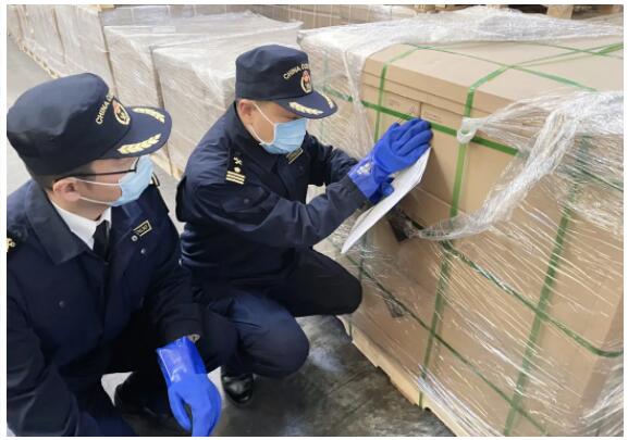 鋰<a href='http://lztzps.com' title='電池運(yùn)輸' >電池運(yùn)輸</a>