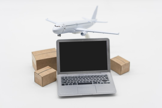 鋰<a href='http://lztzps.com' title='電池空運(yùn)' >電池空運(yùn)</a>