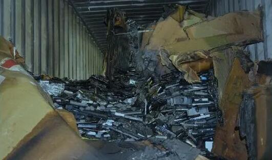 鋰<a href='http://lztzps.com' title='電池運(yùn)輸' >電池運(yùn)輸</a>